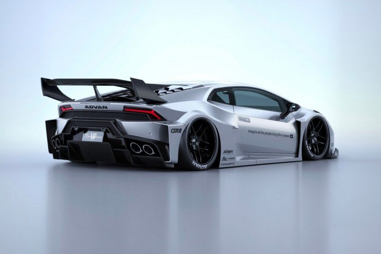 Liberty Walk klar med monsterbredt Lambo-bodykit