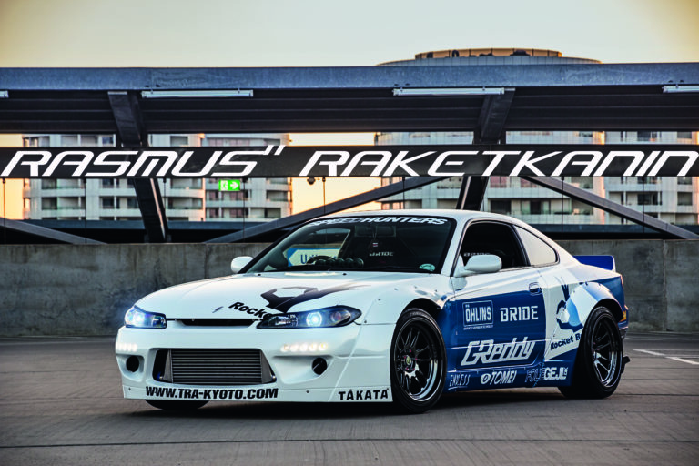 Læserbil: Dansk pendlerbil på Rocket Bunny-steroider