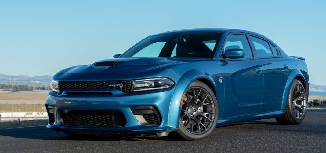 Nyt modelprogram: Dodge spiller nationalsang med 8.950 HEMI-heste