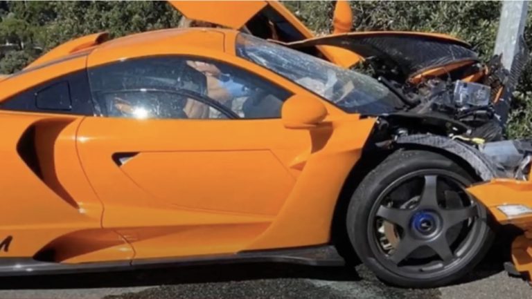 Tidligere Formel 1-kører har smadret sin egen McLaren Senna