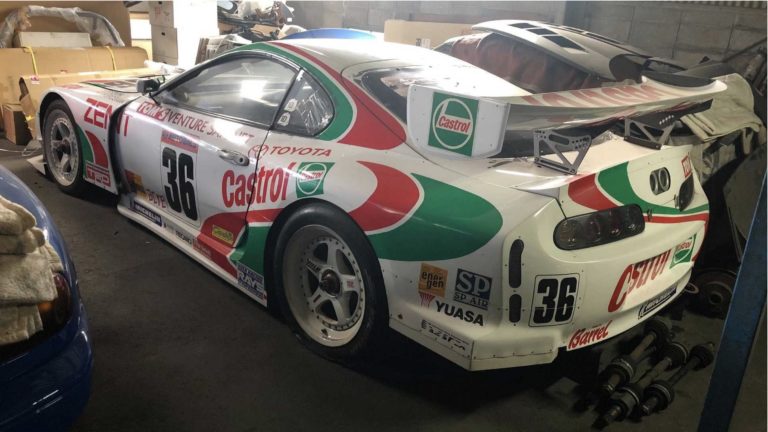 Vildt ladefund! Her stod legendarisk Gran Turismo-Supra efterladt i årevis