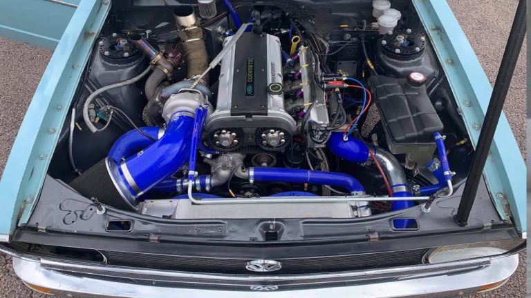 I Robs gamle VW Passat ligger en gal Cosworth-motor