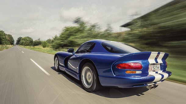 TEST: Dodge Viper går 80 km/t… i tomgang!