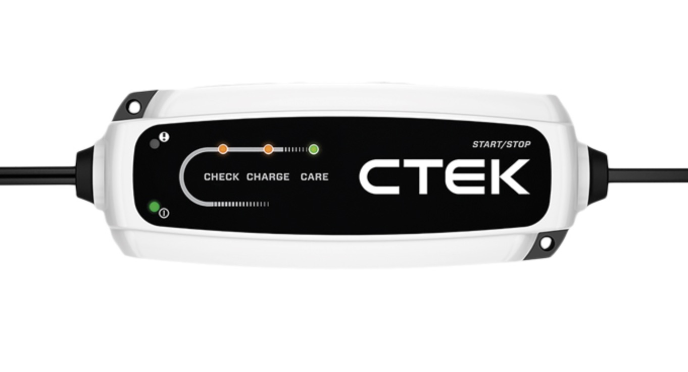 Batterilader til bilen