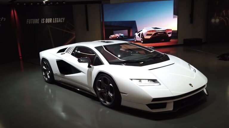 Ny Lamborghini Countach