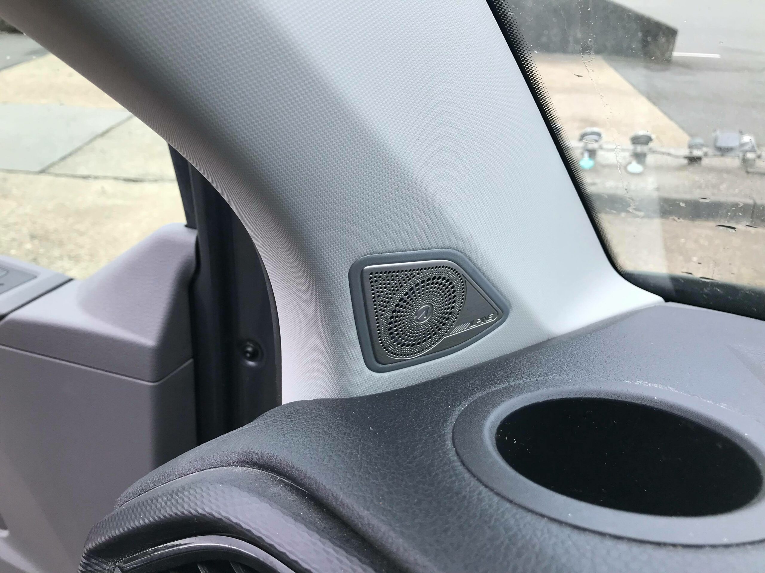 Bilstereo fra Extreme Car Parts