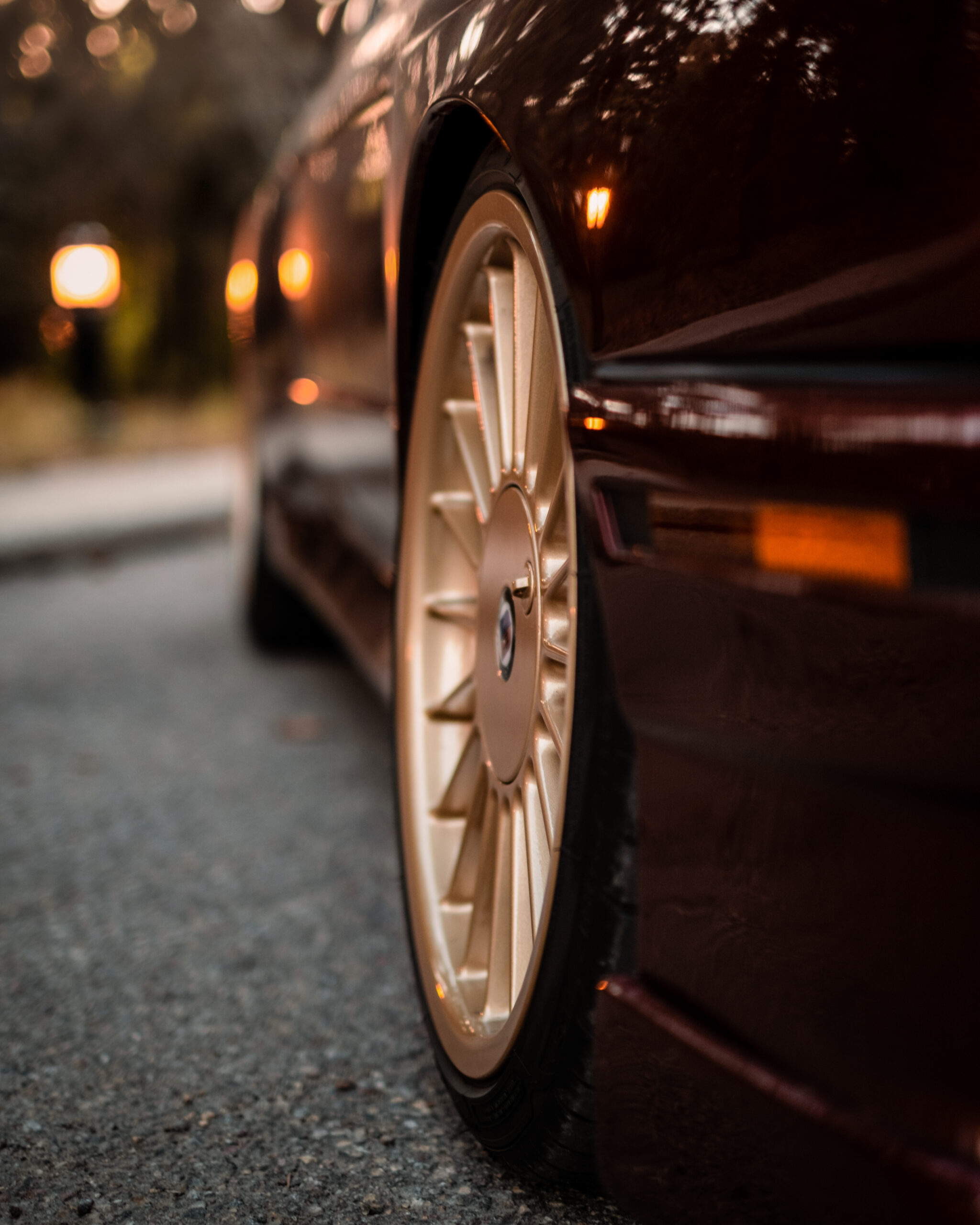 Han har ejet et eksemplar af hver E30-model, BMW nogensinde har bygget. Den ekstremt gennemførte M3 er kronen på værket i Adams 3'er-samling.