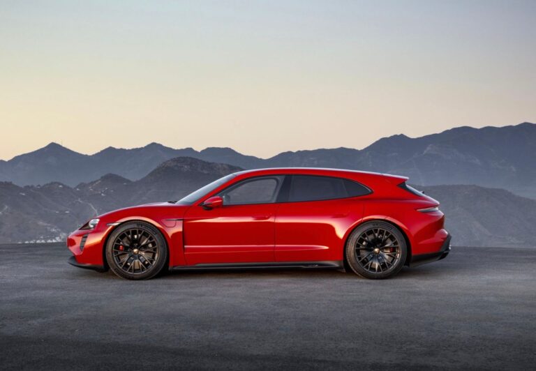 Man finder ikke en mere dynamisk elbil end en Porsche Taycan. Nu har tyskerne skruet op og lanceret Taycan GTS samt en ny Sport Turismo.