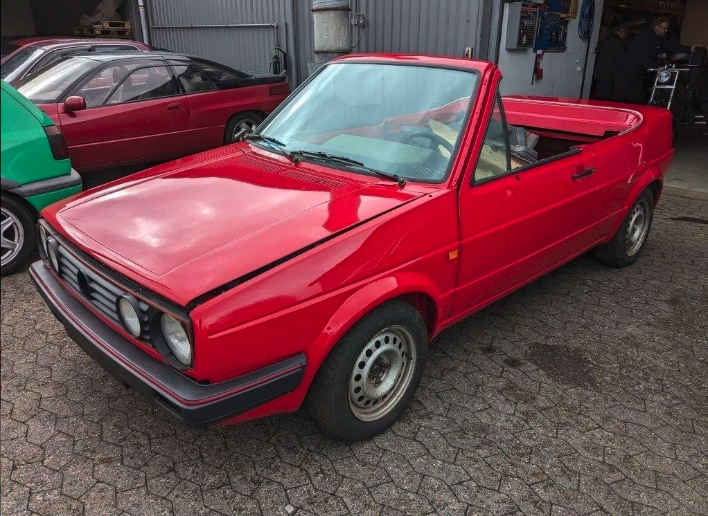 SE BILLEDERNE: Fynsk familie vil af med hemmelig bilsamling SE BILLEDERNE: Fynsk familie vil af med hemmelig bilsamling