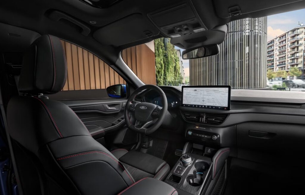 Nyt design til Ford Kuga: Dansker-favorit er klar med fornuftig startpris Nyt design til Ford Kuga: Dansker-favorit er klar med fornuftig startpris