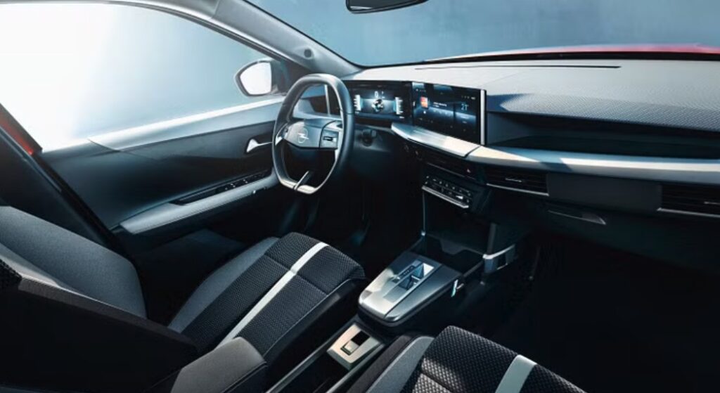 Verdenspremiere på helt ny Opel Frontera: Alle billeder og data her Verdenspremiere på helt ny Opel Frontera: Alle billeder og data her