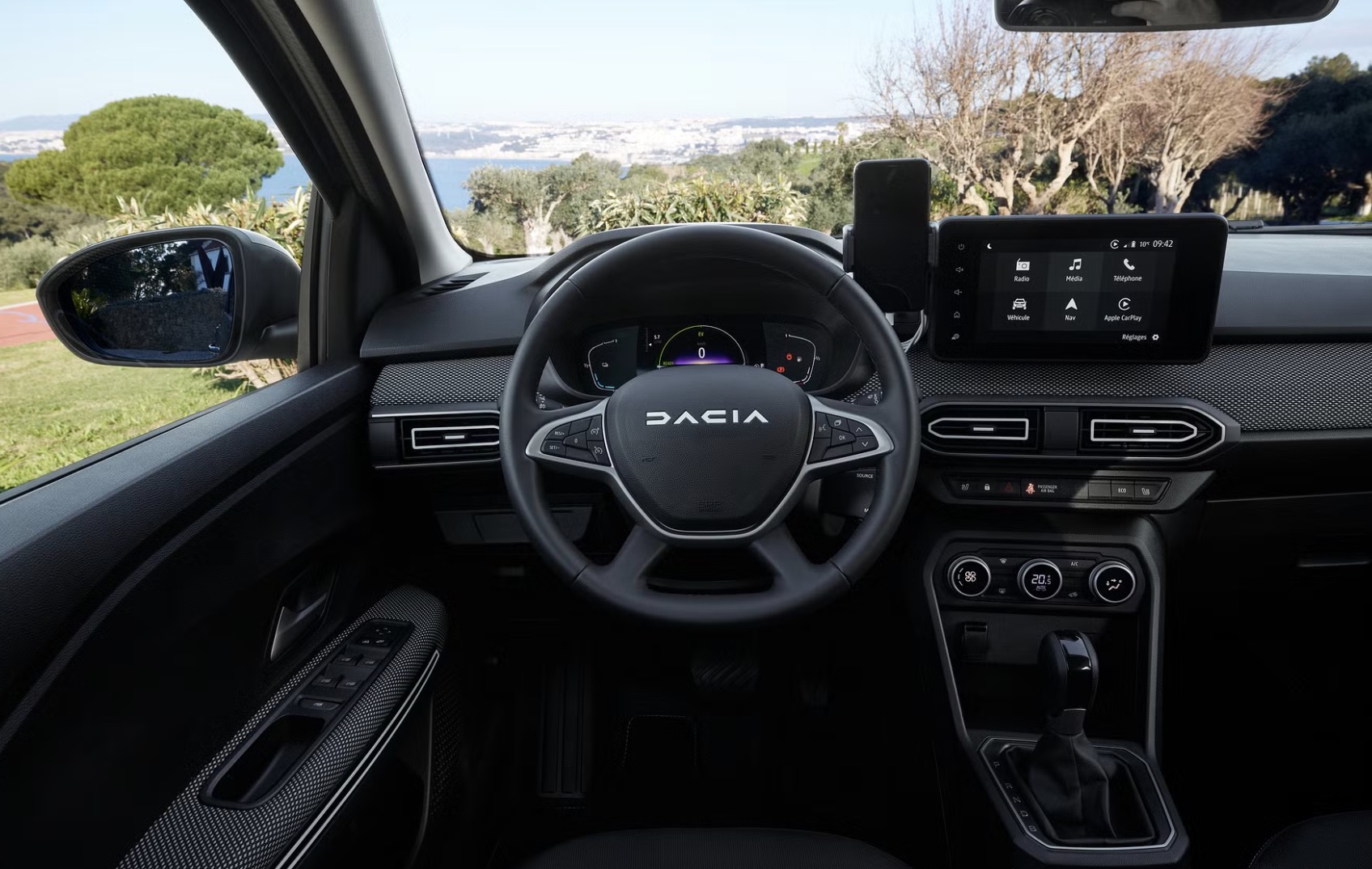 Dacia Jogger kommer til Danmark som hybrid Dacia Jogger kommer til danmark som hybrid