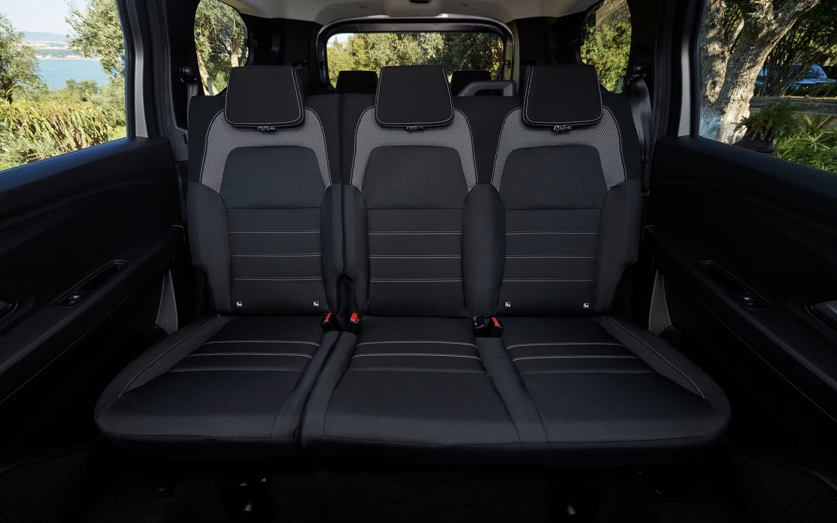 Dacia Jogger kommer til Danmark som hybrid Dacia Jogger kommer til danmark som hybrid