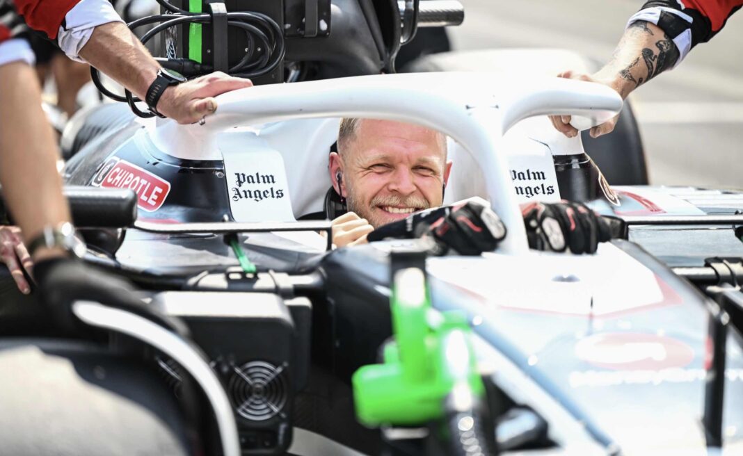 Magnussen får hårdeste straf i Formel 1 - Haas hjælper ikke