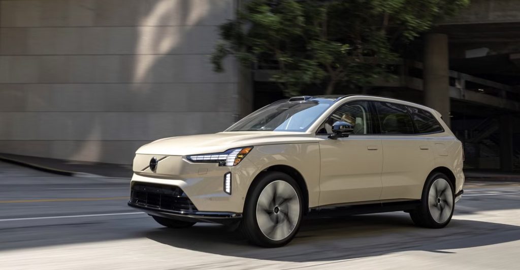 Ny teknologi i Volvo EX90 overvåger dig bag rattet – er det fremtidens sikkerhed? Ny teknologi i Volvo EX90 overvåger dig bag rattet – er det fremtidens sikkerhed?