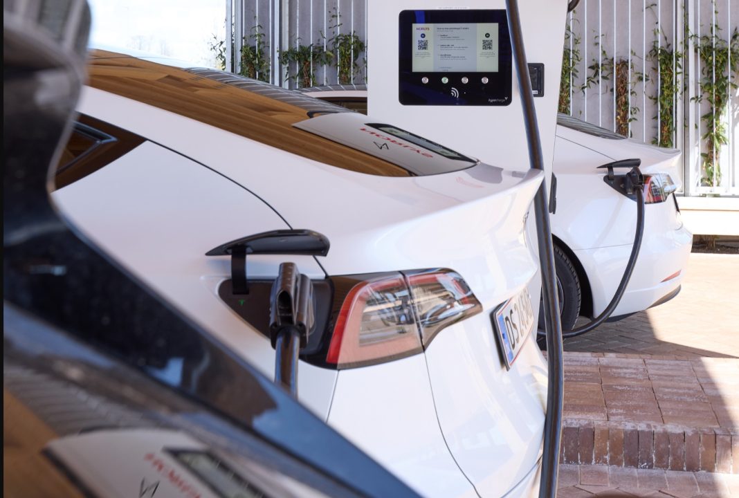 Her kan juletiden skabe kø for folk i elbiler