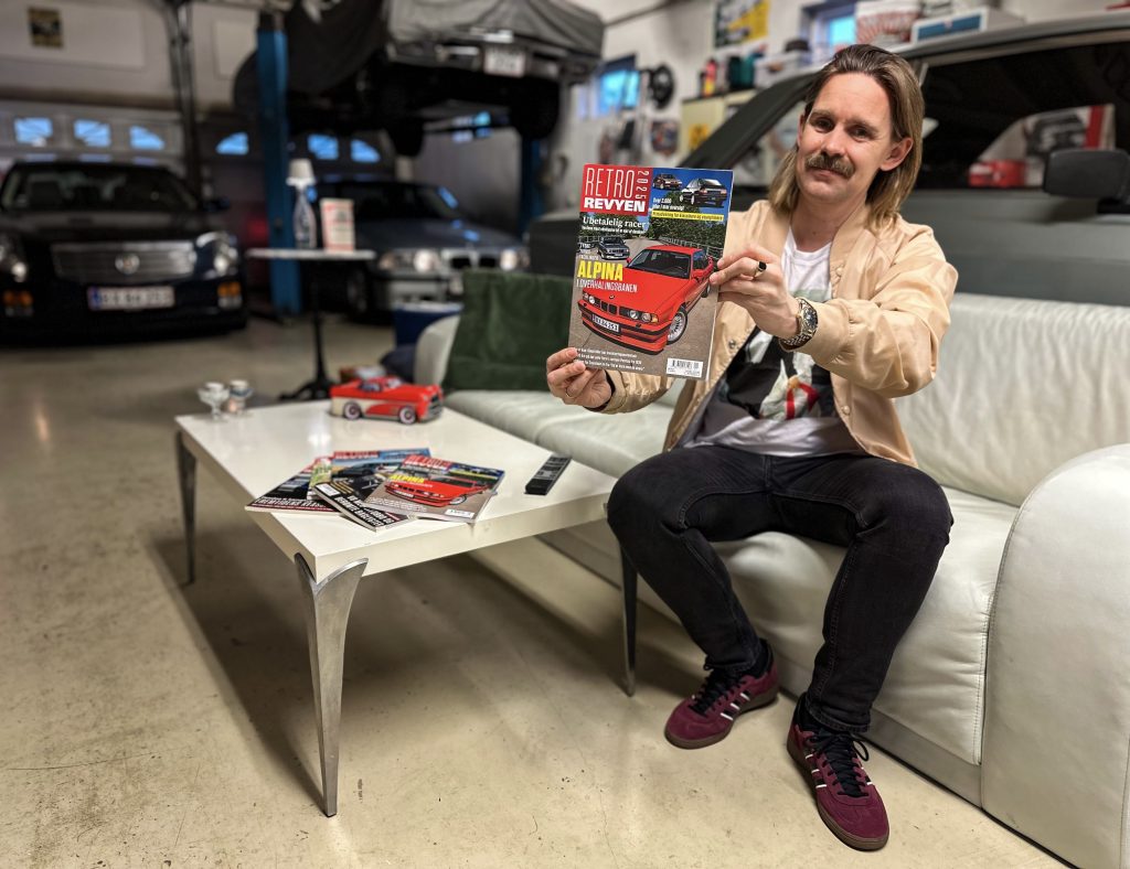 Retro-Revyen 2025: Ã…rets ultimative bog for klassiker-entusiaster Retro-Revyen 2025: Ã…rets ultimative bog for klassiker-entusiaster