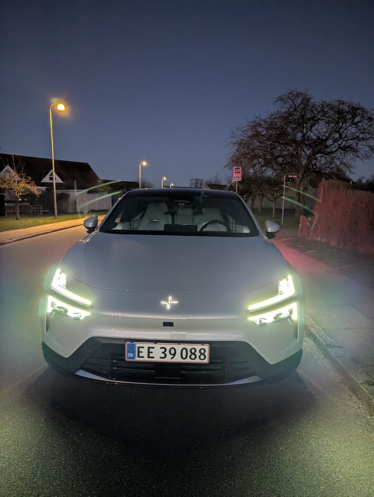 Polestar 4-anmeldelse: Flot forsøg der snubler i fejl Polestar 4-anmeldelse: Det halter ALT for meget