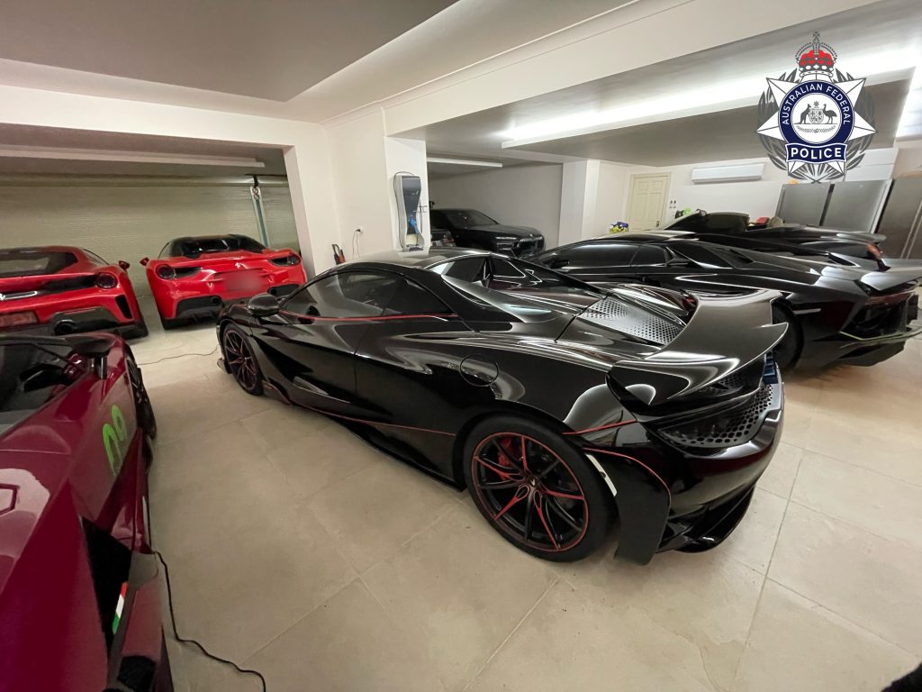 Snød staten∂ - 58-årig købte biler for 46 millioner 58-årig svindlede statskassen for 46 millioner til biler