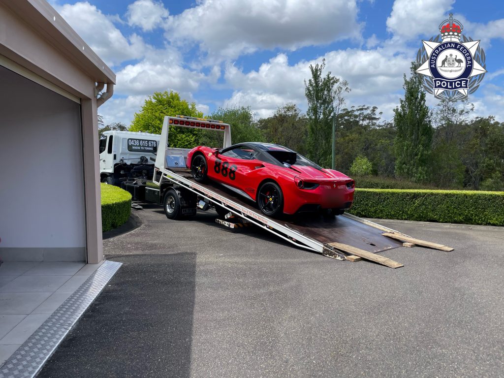 Snød staten∂ - 58-årig købte biler for 46 millioner 58-årig svindlede statskassen for 46 millioner til biler