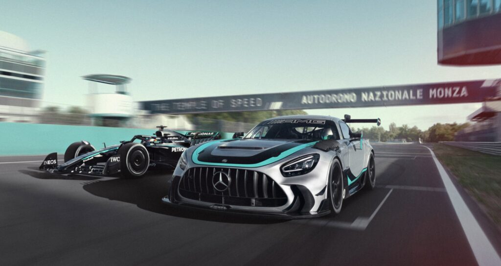 Ny Mercedes-V8 yder 830 hk helt uden elektrisk hjælp Ny Mercedes-V8 yder 830 hk helt uden elektrisk hjælp