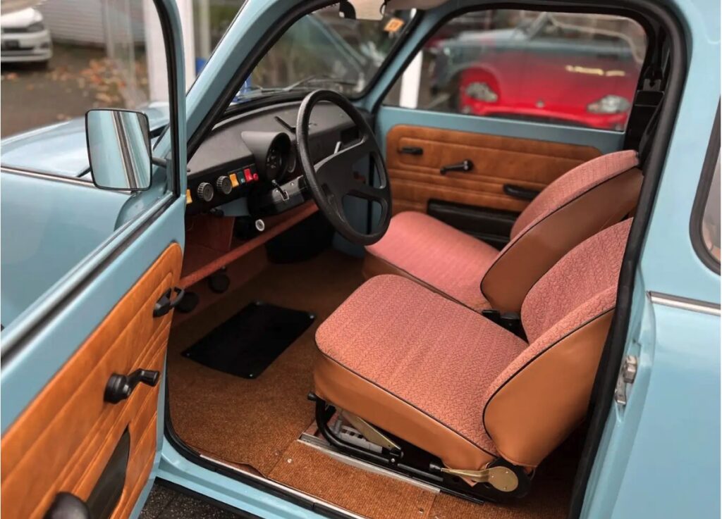 Helt ny Trabant fundet i Tyskland - har kørt 9 kilometer Helt ny Trabant fundet i Tyskland - har kørt 9 kilometer