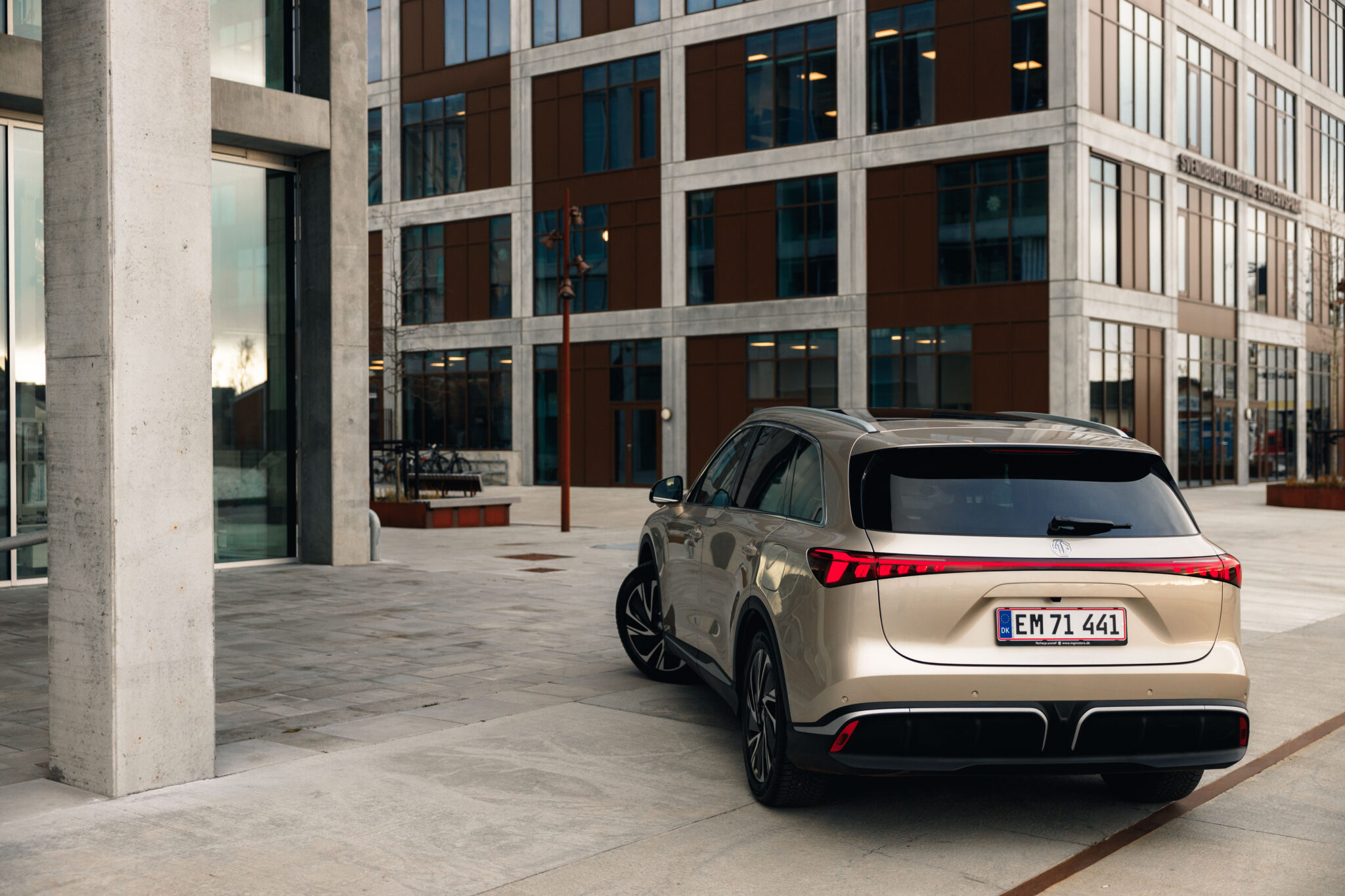 MG lancerer nu elbilen MGS6: Her er de danske priser MG lancerer nu elbilen MGS6: Her er de danske priser