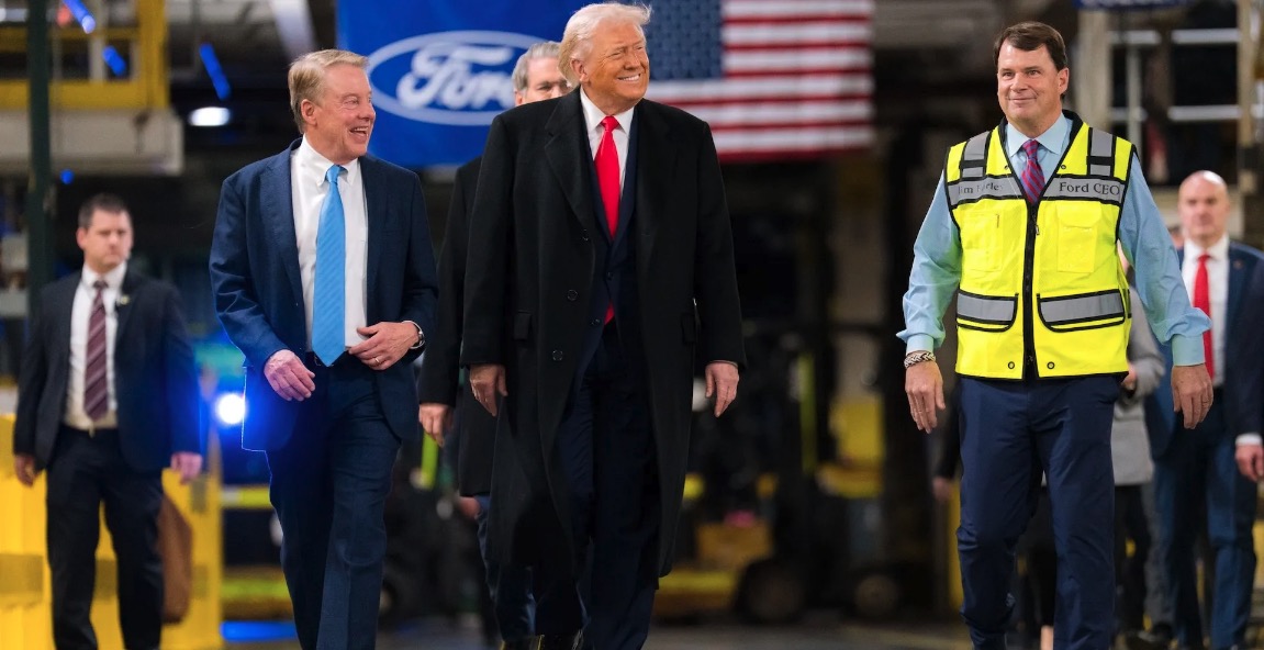 Trump giver Ford fingeren - vil have kinamærker til USA