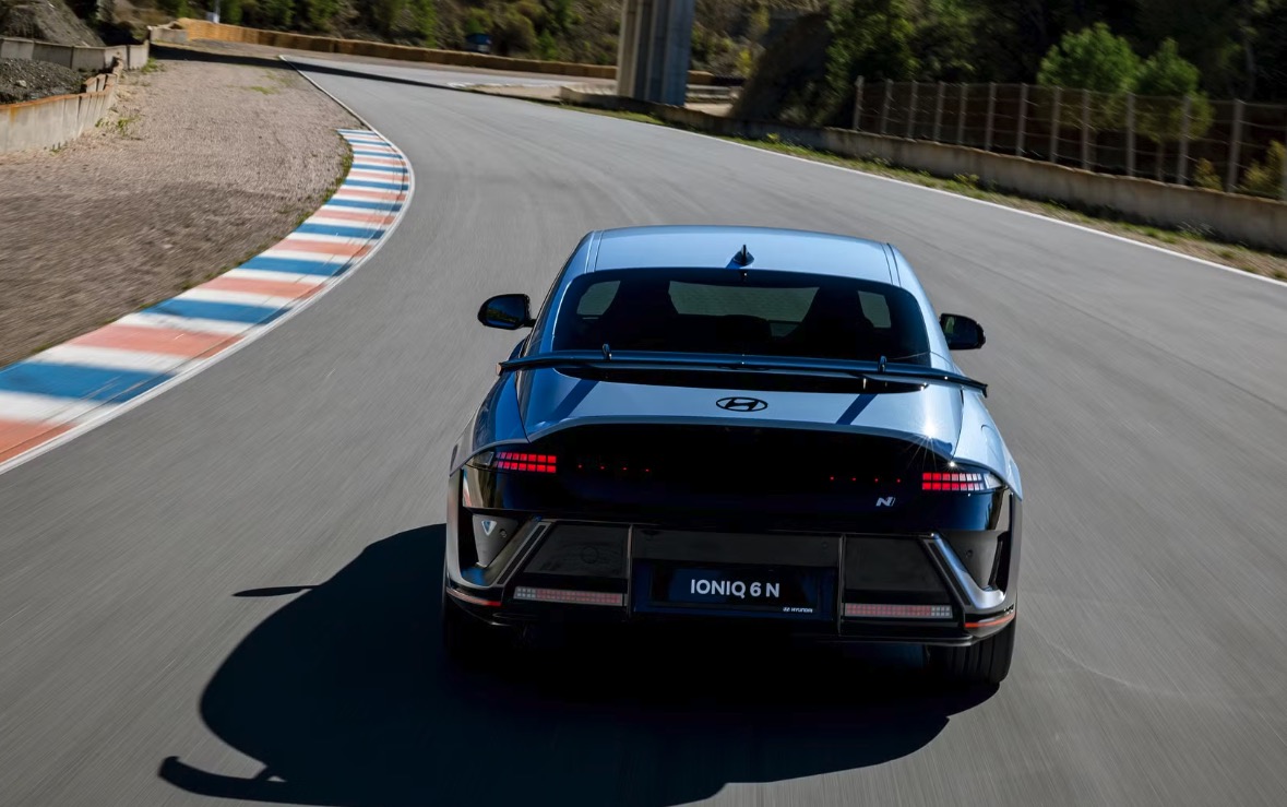 Hyundai IONIQ 6 N er kåret som verdens bedste performancebil